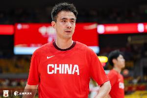 赵继伟vs中国篮球直播_CBA高清免费观看_赵继伟vs中国篮球比赛回放视频集锦