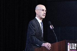 NBA湖人直播_高清免费观看_湖人比赛回放视频集锦