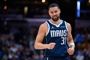 克莱vs追梦直播_NBA高清免费观看_克莱vs追梦比赛回放视频集锦