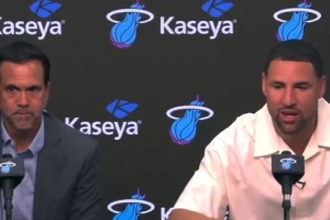 热火vs湖人直播_NBA高清免费观看_热火vs湖人比赛回放视频集锦