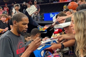 杜兰特vs火箭直播_NBA高清免费观看_杜兰特vs火箭比赛回放视频集锦