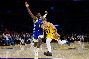 湖人vs东契奇直播_NBA高清免费观看_湖人vs东契奇比赛回放视频集锦