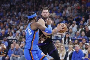 湖人vs东契奇直播_NBA高清免费观看_湖人vs东契奇比赛回放视频集锦
