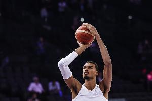 文班亚马vs马刺直播_NBA高清免费观看_文班亚马vs马刺比赛回放视频集锦